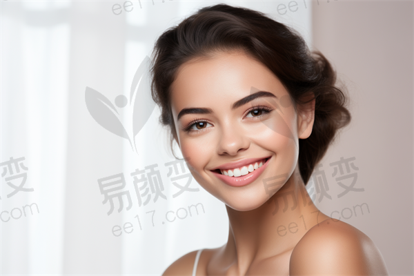 上海生命树医疗美容诊所友看法怎么样？真实反馈如何？口碑不错，服务热情，结果显著！